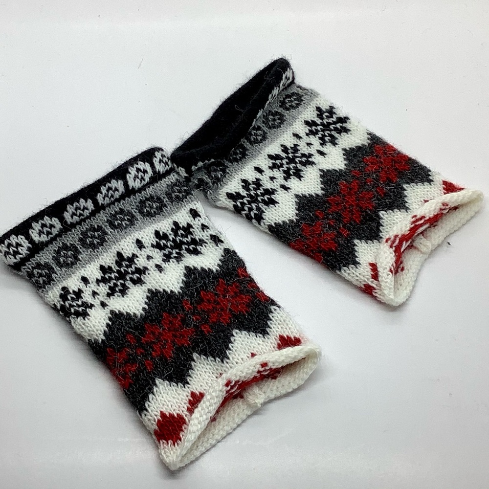 Baby/ toddler Knit Leg Warmers from Peru NEW
